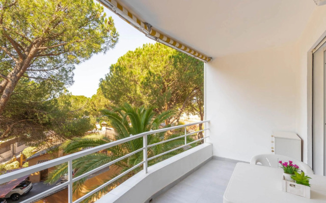 Apartment near the beach