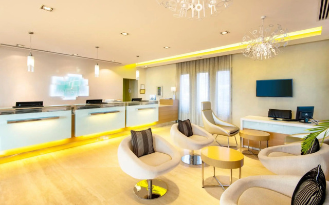 Holiday Inn Muscat Al Seeb by IHG