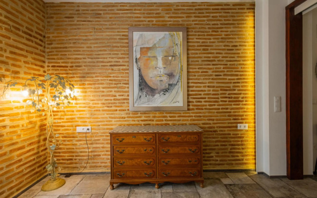 CENTER MODERN 1BR 2Bth TERRACE WI-FI AC