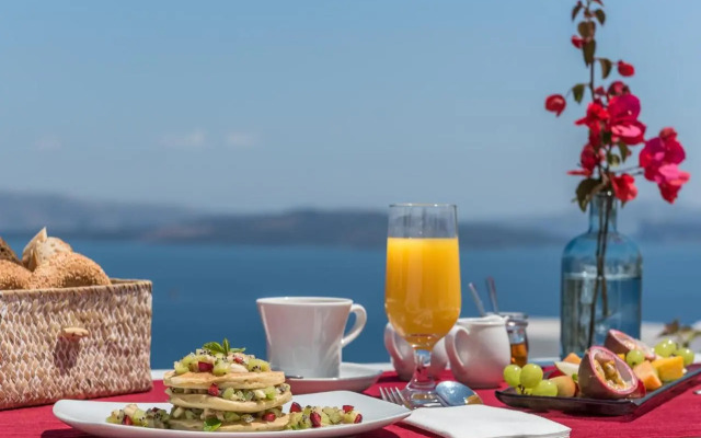 Chelidonia Luxury Suites