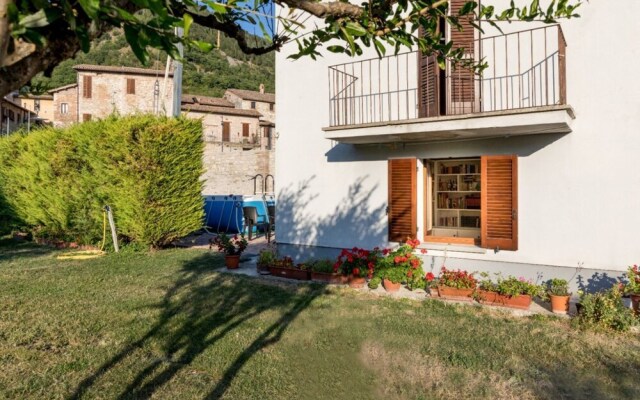 Borgo Santa Lucia Apartment with Private Parking & Garden