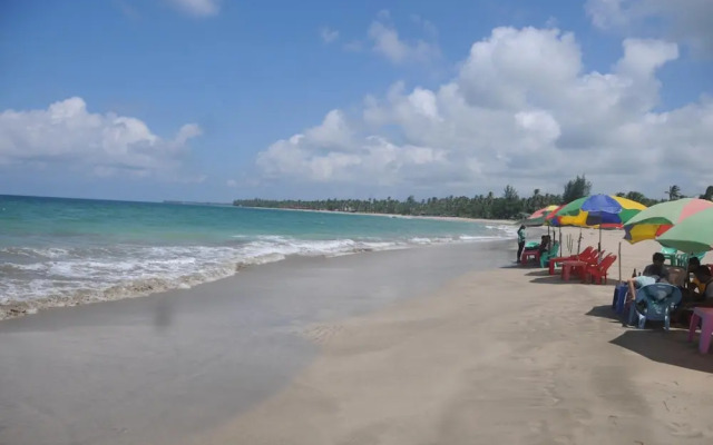 Ngwe Saung Garden Guest House