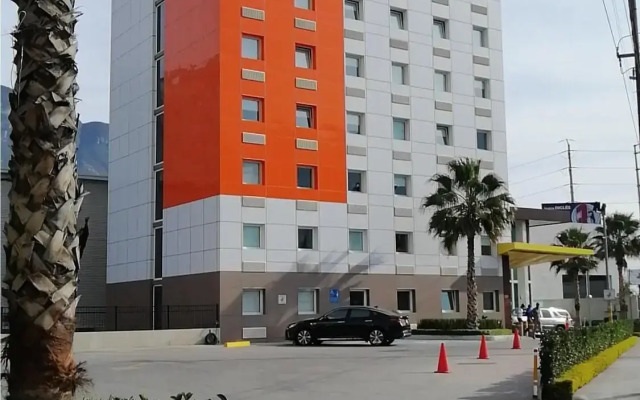 Hotel Hi! Santa Catarina