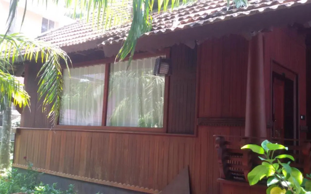 Raja Park Beach Resort