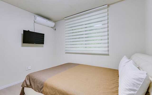 Namyangju Cozy Hill Spa Pension