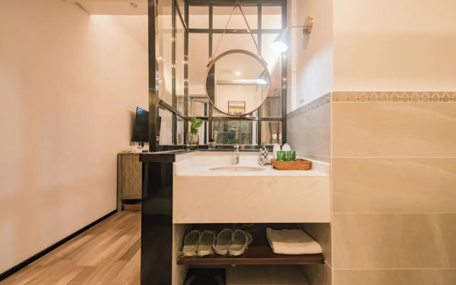 Li River Resort Villa Hotel