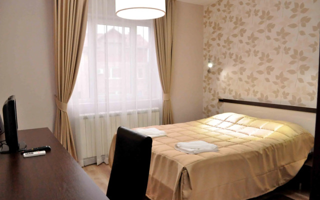 Garni Hotel 018 In