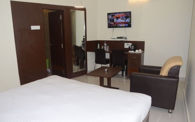 Hotel Mercury Residency
