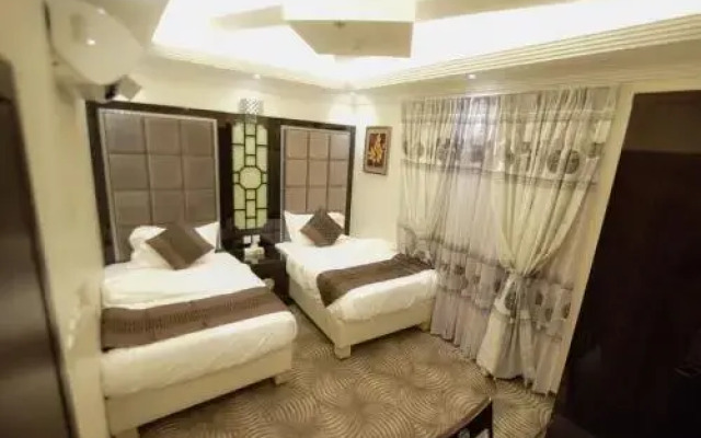 Asfarkom Aparthotel
