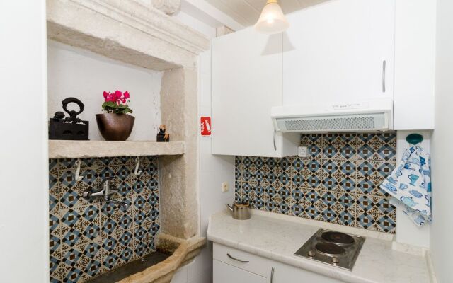 Divina Blue Apartments