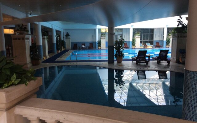 CM Serviced Apartment Shenzhen Hillside