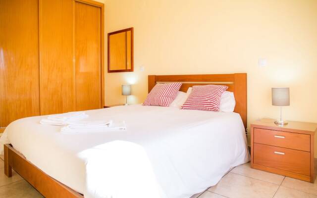 A07 - Seaview and Pool Luxury apartment by DreamAlgarve