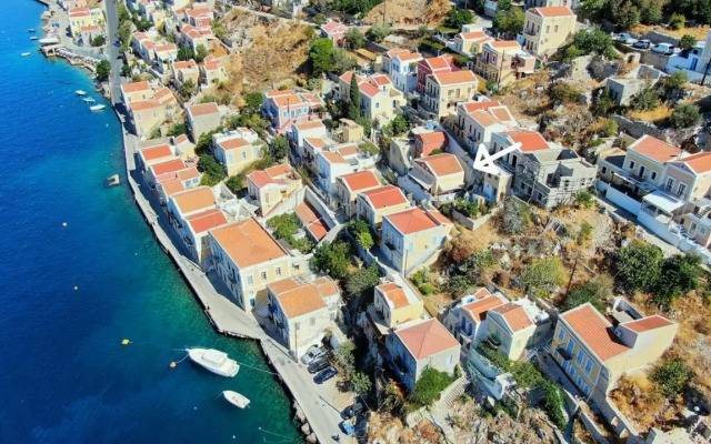 Pitini Nikos house