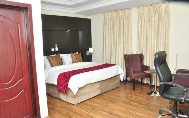 Kanem Suites
