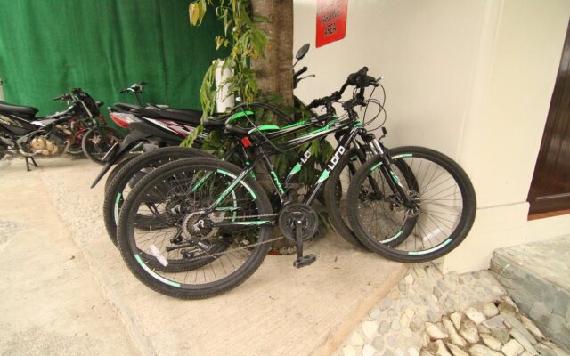 Pescadores Seaview Suites Moalboal