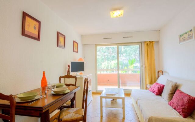 La Croix du Sud 32321