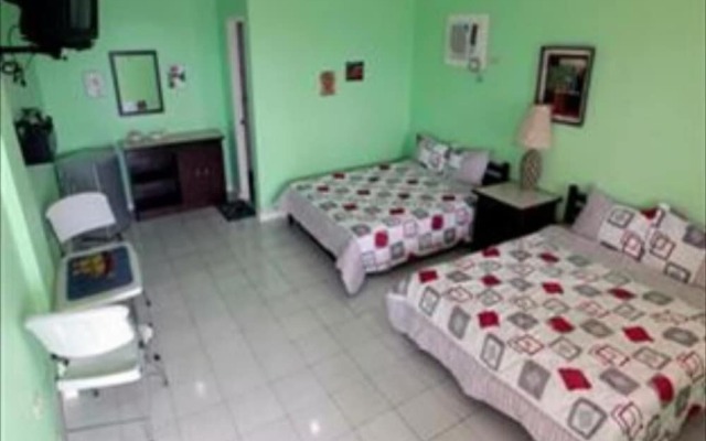 Phi-Phi Beach Hotel and Island Resort