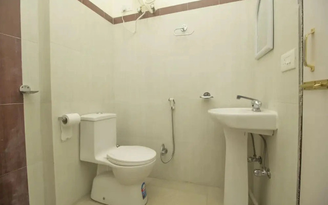 Hotel Pangolin By OYO Rooms