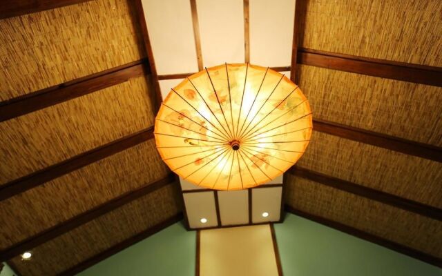 Yiya Boutique Inn