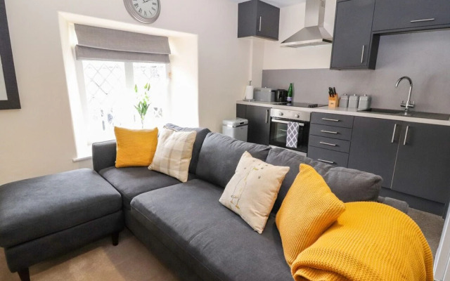 Blue Lion Hotel Apartment