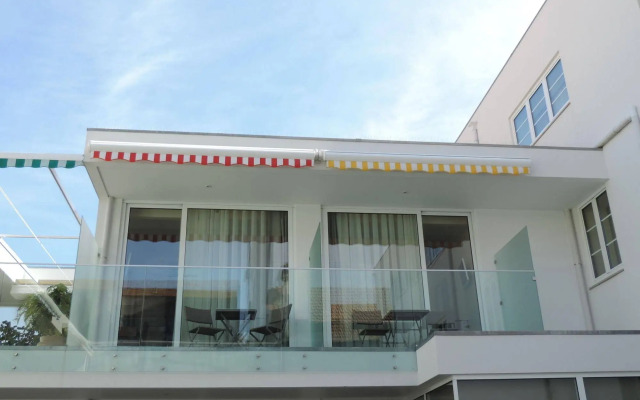 Welcome In - Suites & Hostel