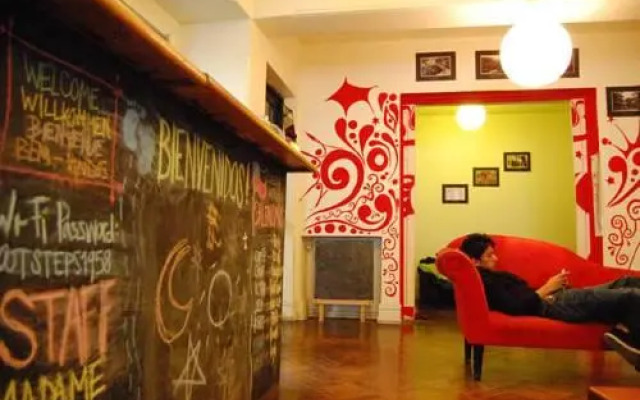 Footsteps Backpackers