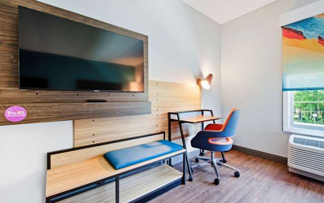 Tru by Hilton Chapel Hill