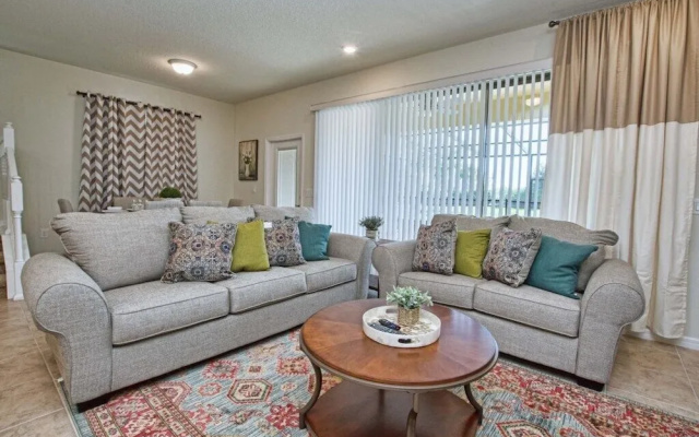 Solterra - 5 Bedrooms Townhome w/Spashpool-7041SR
