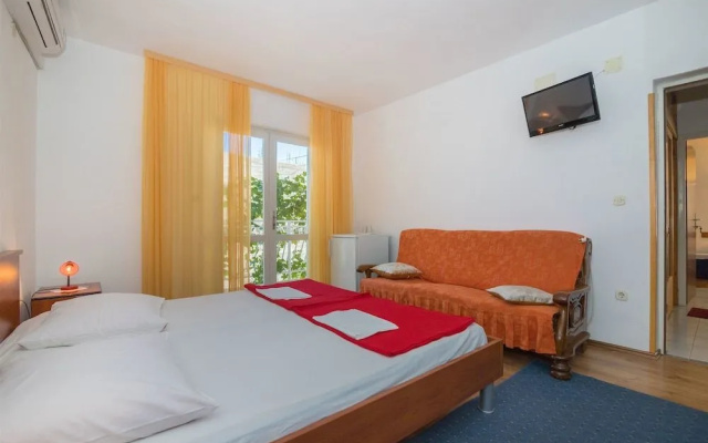 Apartment Ante TonÄi