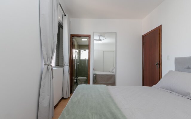 Moderno apartamento no Buritis