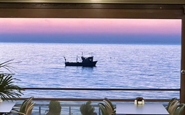 My Sunset Beach Hotel