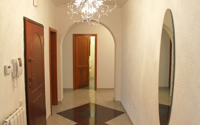 "luxury Apartment in Opatija for 8 People With Pool and Silk Bedding"