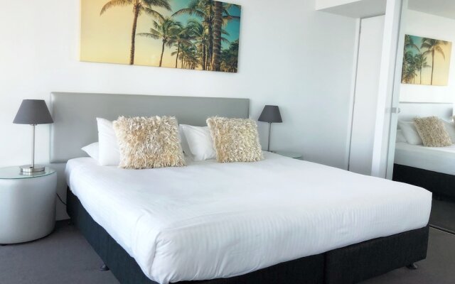 Private Luxe 3 BDR at Q Surfers Paradise