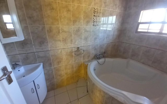 Den View Guest House