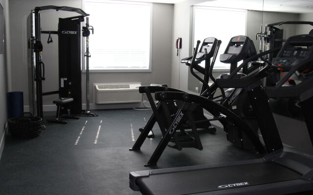 Best Western Plus Airdrie Gateway