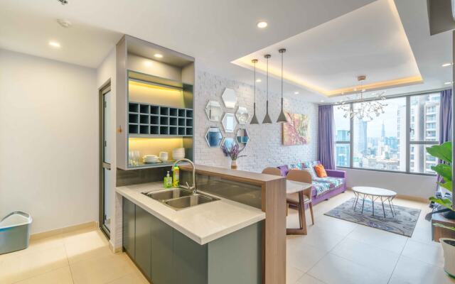 MK Rivergate Apartment