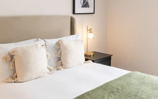 Host Stay The Pilgrim House