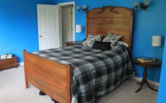 Crofts Cove Bed and Breakfast