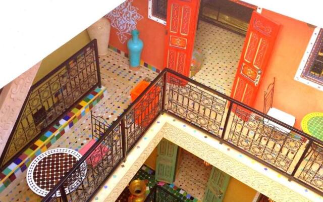 Riad Jennah Rouge - Hostel