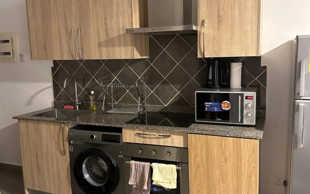 Furnished 1 Bedroom Apartment