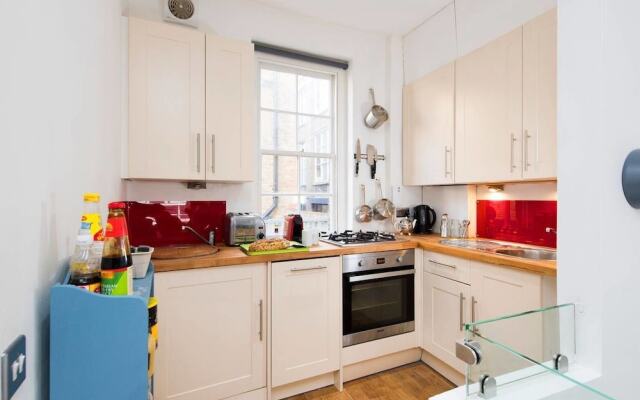 Wonderful 2BR Maisonette in Central London