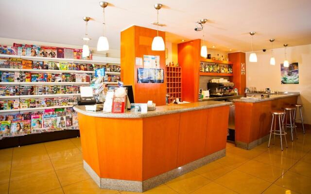 Hotel Maycar