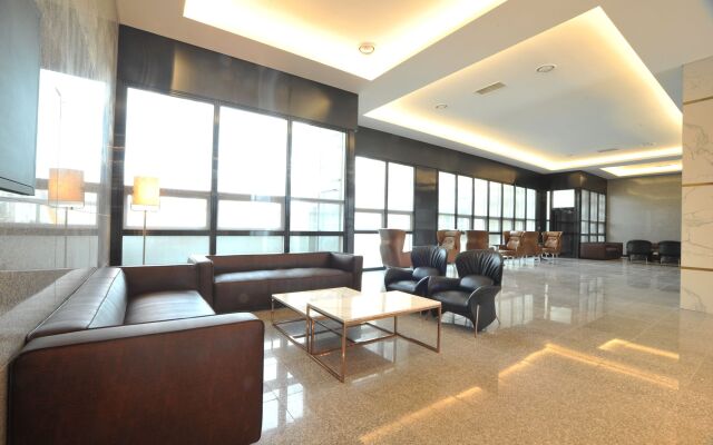 Yongin Central CO'OP Hotel