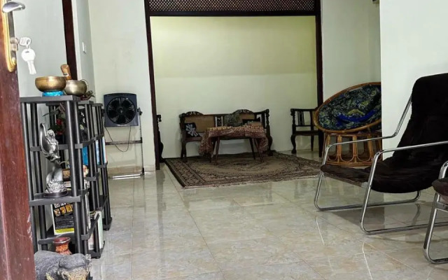 Shine Residence