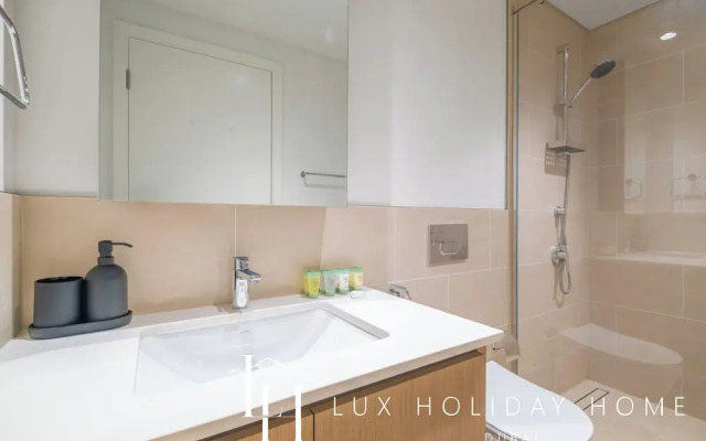 LUX The Dubai Creek Beach Suite 2