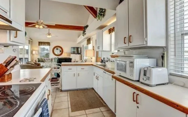 3100-C S. Fletcher by RedAwning