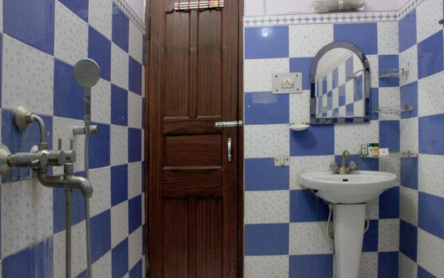 OYO 6841 Home Stay near Boring Road