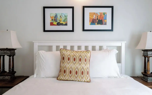 Santurce Urban Lodge