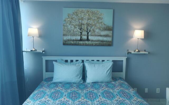 Castle Beach Suites by MiaRentals