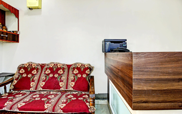 Hotel O Adhin Residency